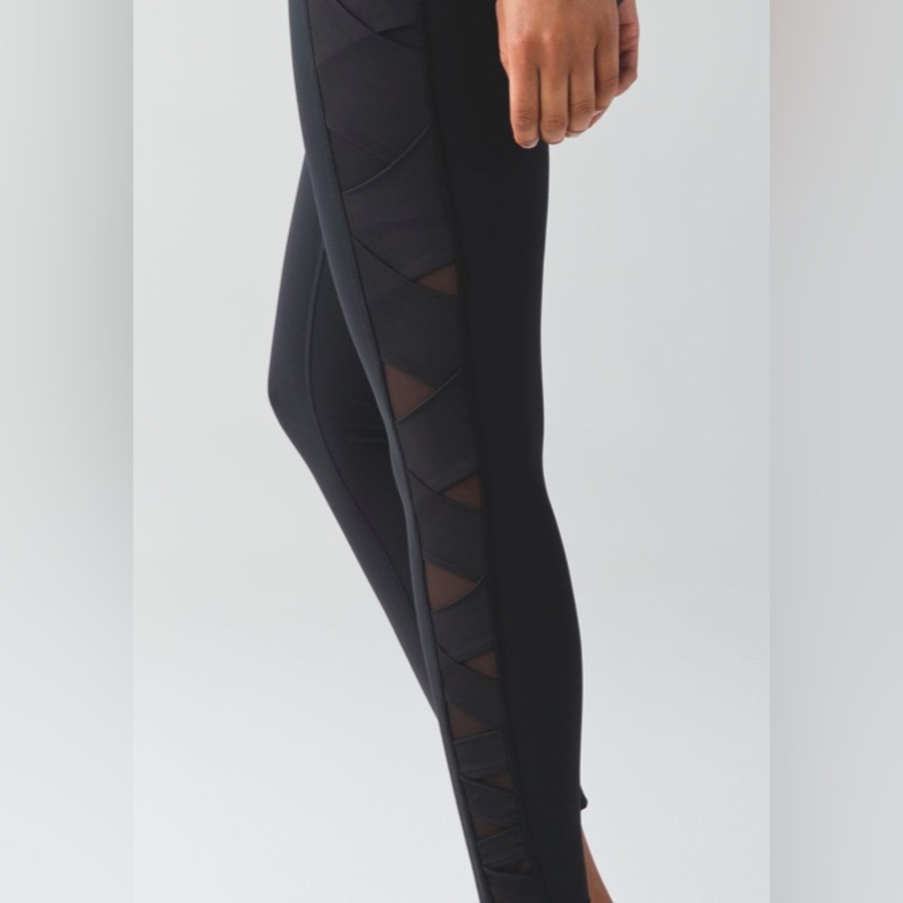 Lululemon Rise and Flow Pant (Full-On Luxtreme) in Black